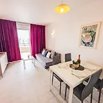 Les Pins Bleus-3 By Interhome