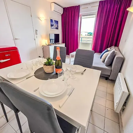 Les Pins Bleus-3 By Interhome Lägenhet